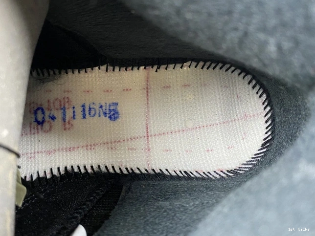 1st Kicks 592 (2016) Black Jordan Metallic 845035- SportInspired 5 Retro 1115